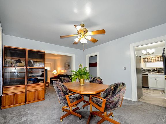 5th image of 25 Escalon St