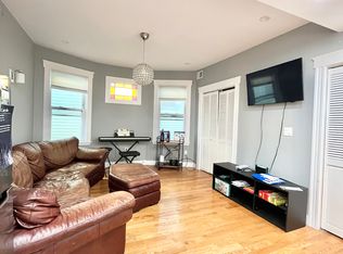 146 Hillside St, Roxbury, MA 02120