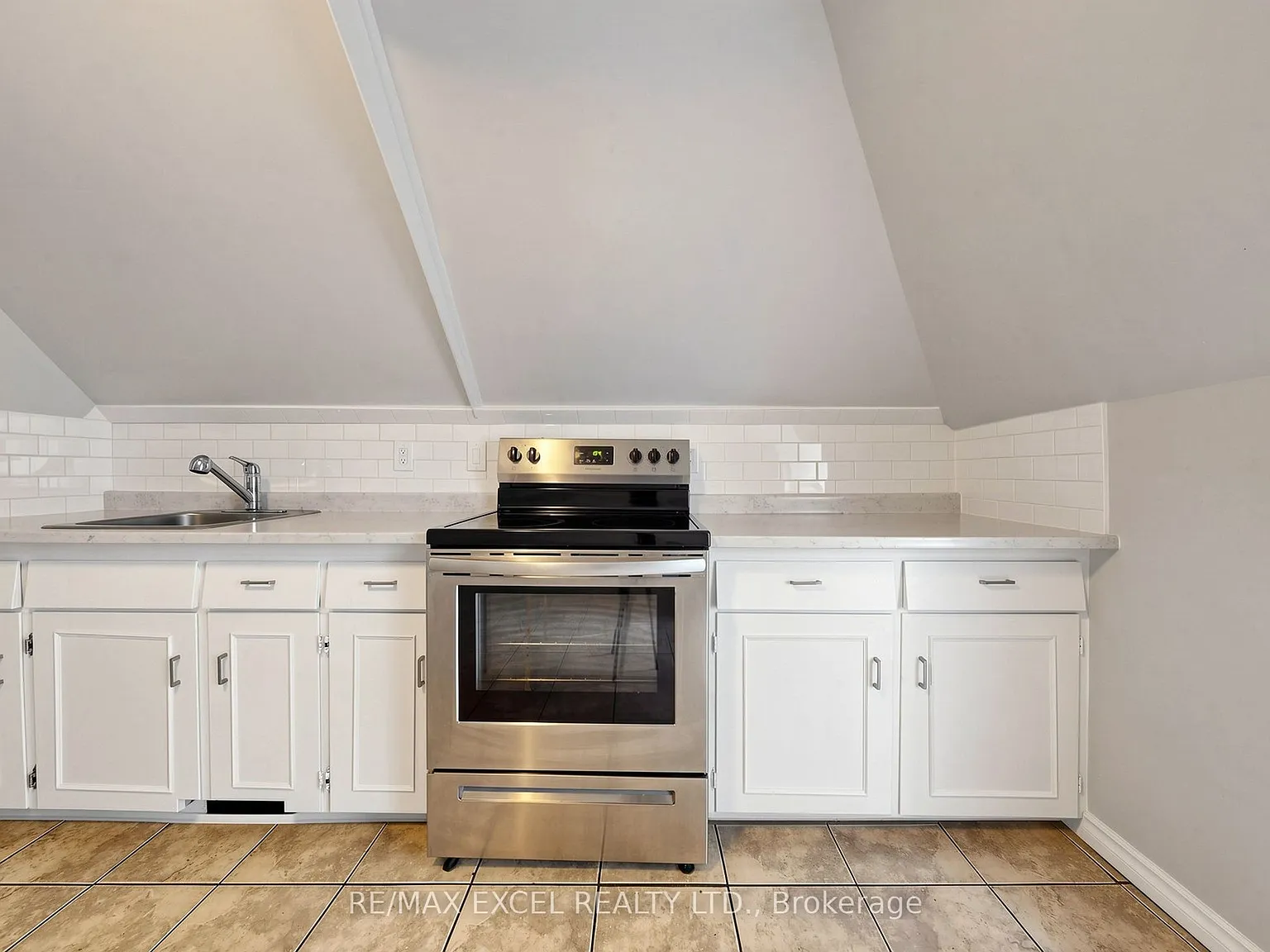 1 bed, $1,350 — Photo 4
