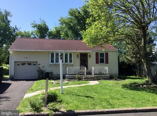 150 Lynch Dr, Southampton, PA 18966