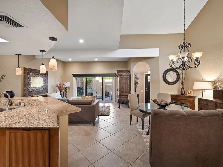 73421 Foxtail Ln — Photo 15
