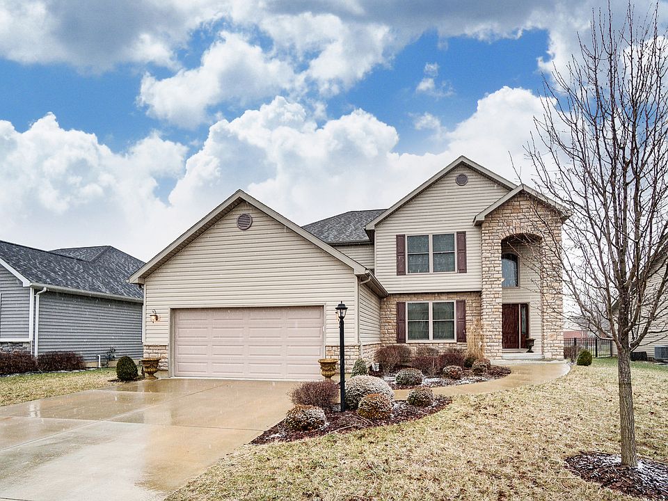 1st image of 1131 Pond View Dr
