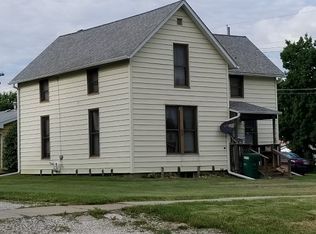703 Ashland Ave, Chariton, IA 50049