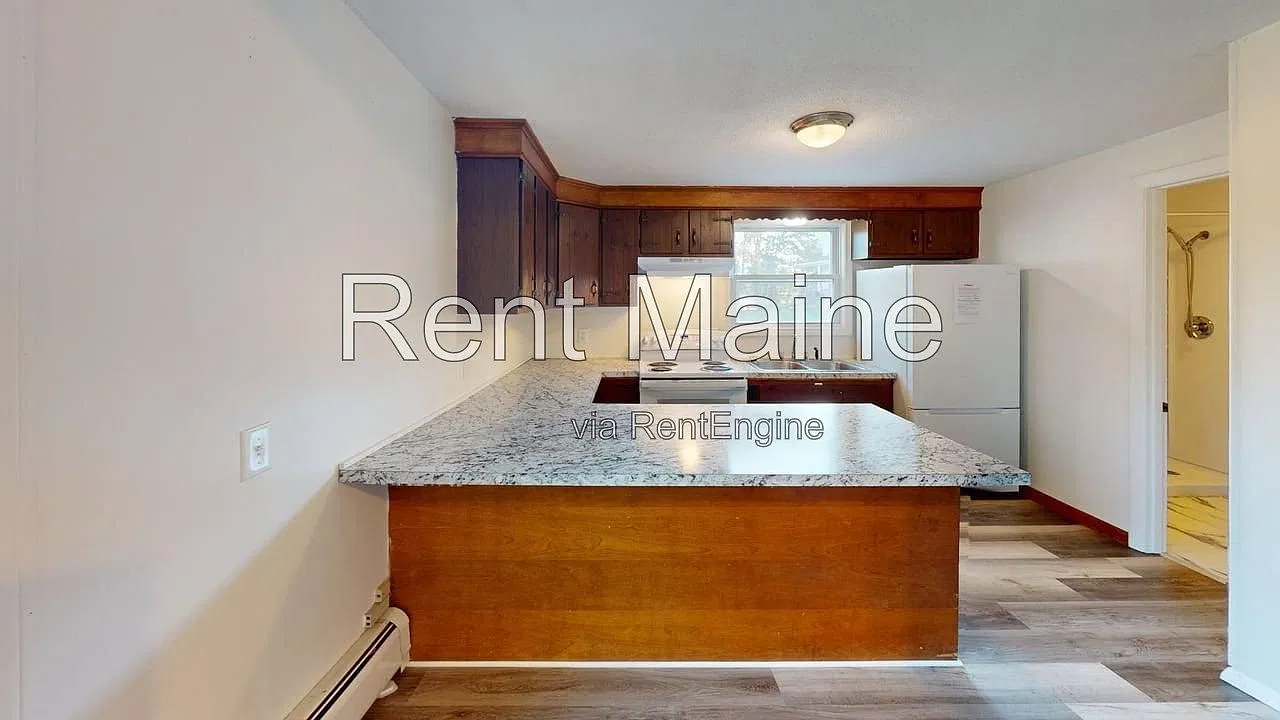 2 bed, 1.0 bath, 800 sqft, $1,700 — Photo 3
