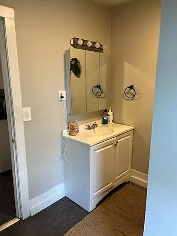 165 Benton St — Photo 12