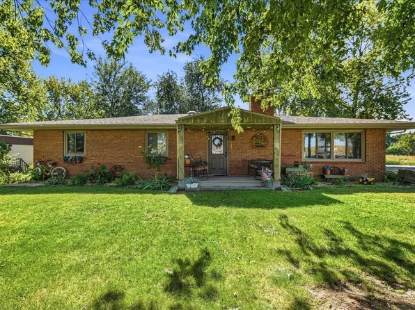 1926 N 31st Rd, Ottawa, IL 61350