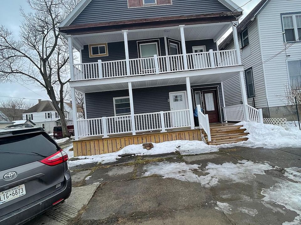 1st image of 1001 Mathews Ave Unit 1