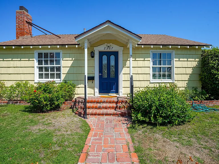 2307 W Verdugo Ave — Photo 31