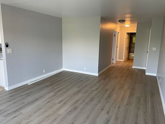 4th image of 1255 Hays St APT 17
