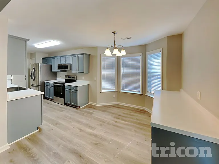 123 Homestead Pl — Photo 3