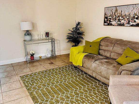 3rd image of 13500 SW 1st Street #111u