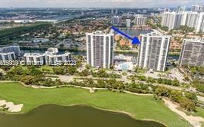 3675 N Country Club Dr APT 406, Aventura, FL, 33180