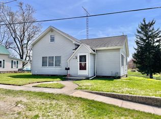 418 Spring St, Clyde, OH 43410
