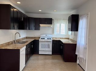 8858 Hoffman St, Buena Park, CA 90620