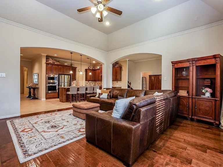 17007 Thomastone Ln — Photo 10