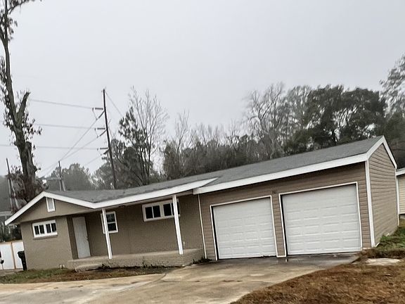 2nd image of 801 S Houston Lake Rd