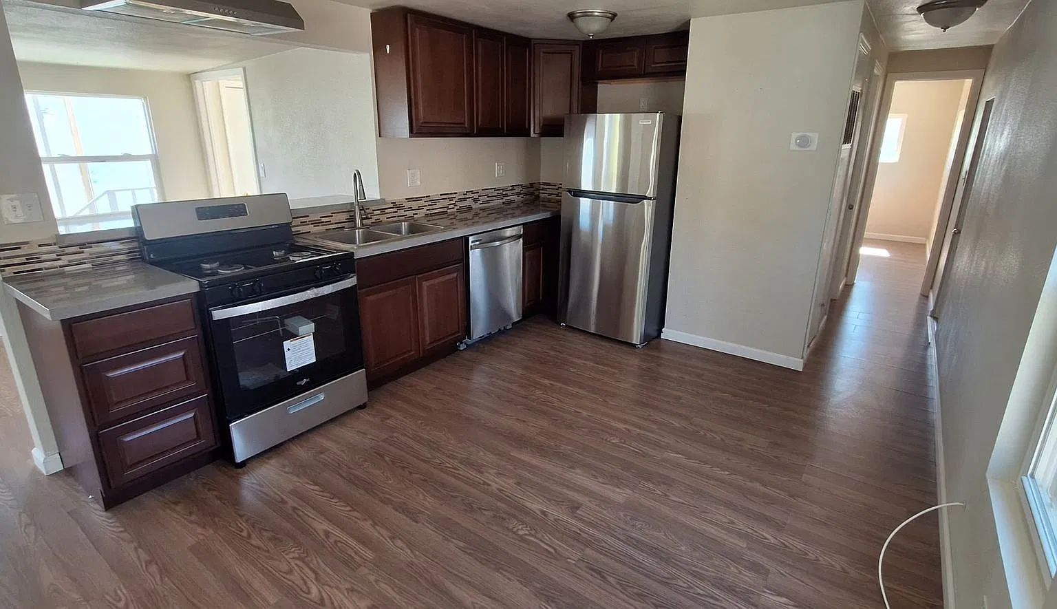 Royal Crest Estates — Photo 4