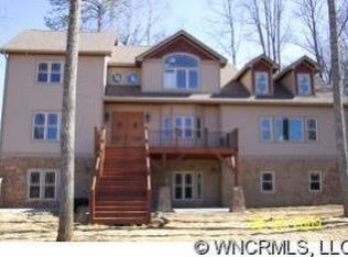 42 Sovereign Ln, Fairview, NC 28730