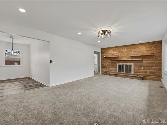 4th image of 123 N Rosedale Ave