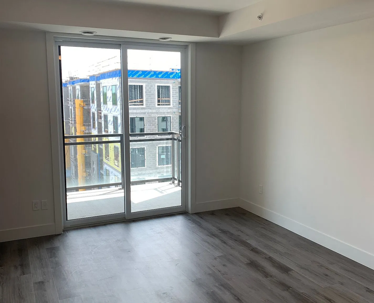 1 bed, $1,700 — Photo 2