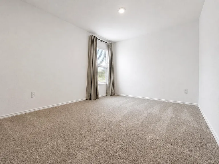 1025 Mountain Laurel Rd — Photo 15