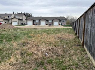 5311 57th Ave, Ponoka, AB T4J 0B1
