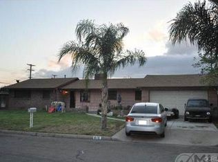 810 N Oakdale Ave, Rialto, CA 92376