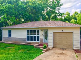 1005 Hospital Rd, Waynesville, MO 65583