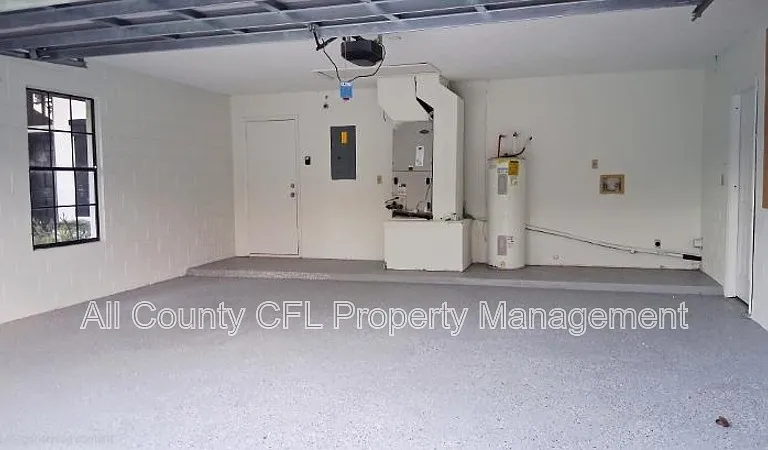 553 Walnut Grove Pl — Photo 22