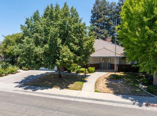 2582 Sandell Ave, Kingsburg, CA 93631