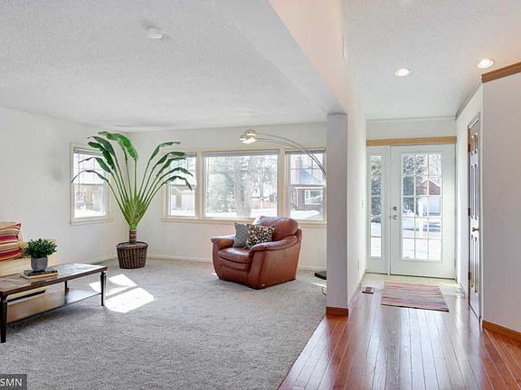 5th image of 8915 Colfax Ave S