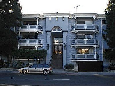 Hermosa Victorian Complex