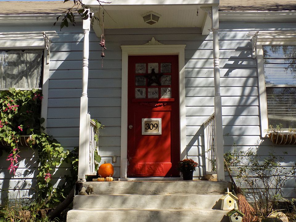 2nd image of 309 S Church St