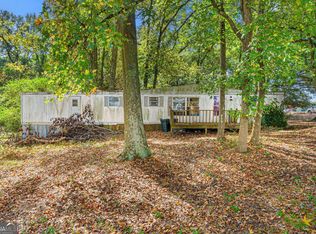 21 Winn St, Royston, GA 30662