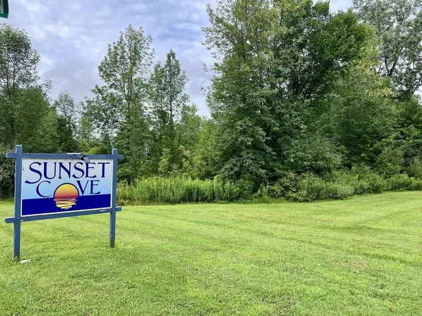 28 Whites Lane #Ave C, Grand Isle, VT 05458