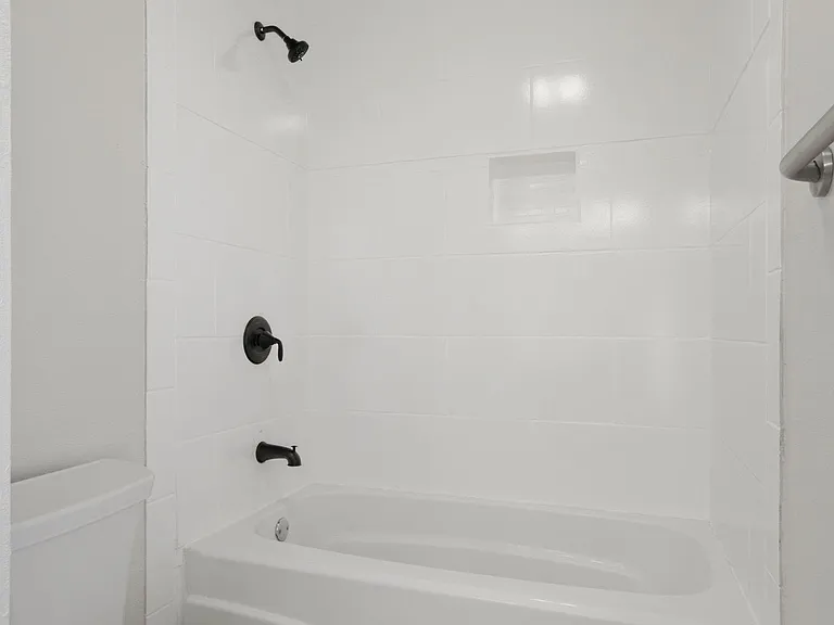 5005 Frontier Ln — Photo 16