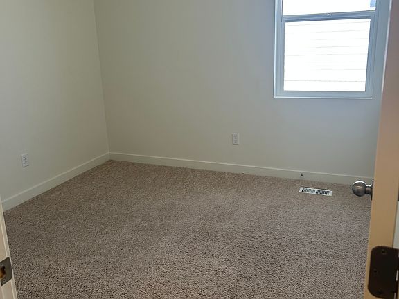 4th image of 1154 W 1225 S