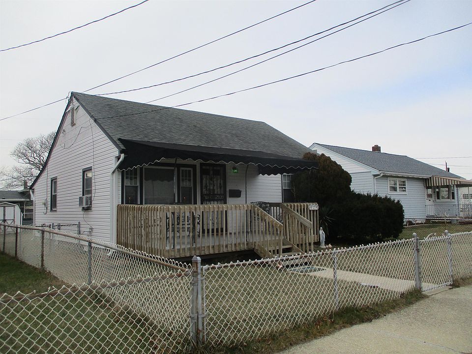 2nd image of 428 N Dover Ave