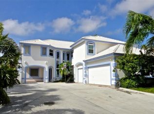 13722 Three Fathoms Bank Dr, Corpus Christi, TX 78418