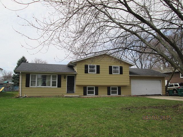 1st image of 1422 N Pleasant Dr