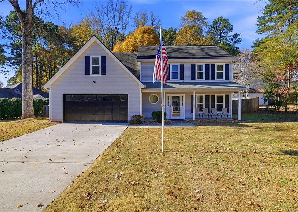 1st image of 100 Glenridge Dr