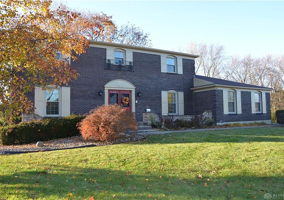 1st image of 105 Briar Heath Cir