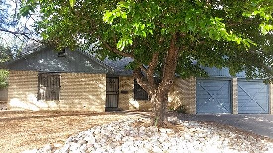 1st image of 1725 Luthy Dr NE
