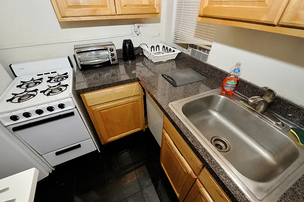 Rented by Furnished Habitat | media 31