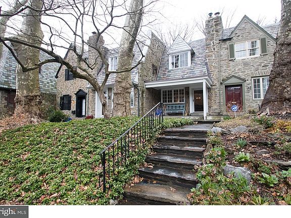 2nd image of 3415 Midvale Ave