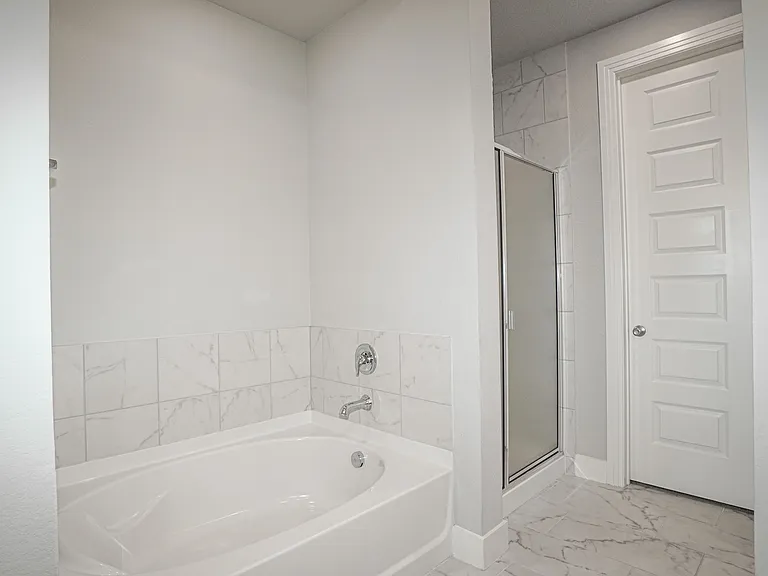 2251 Brookside Dr — Photo 28