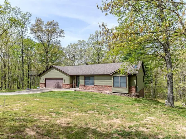 81 Forest Ln, Troy, MO 63379