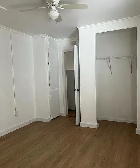 1706 E Emma St #A — Photo 2