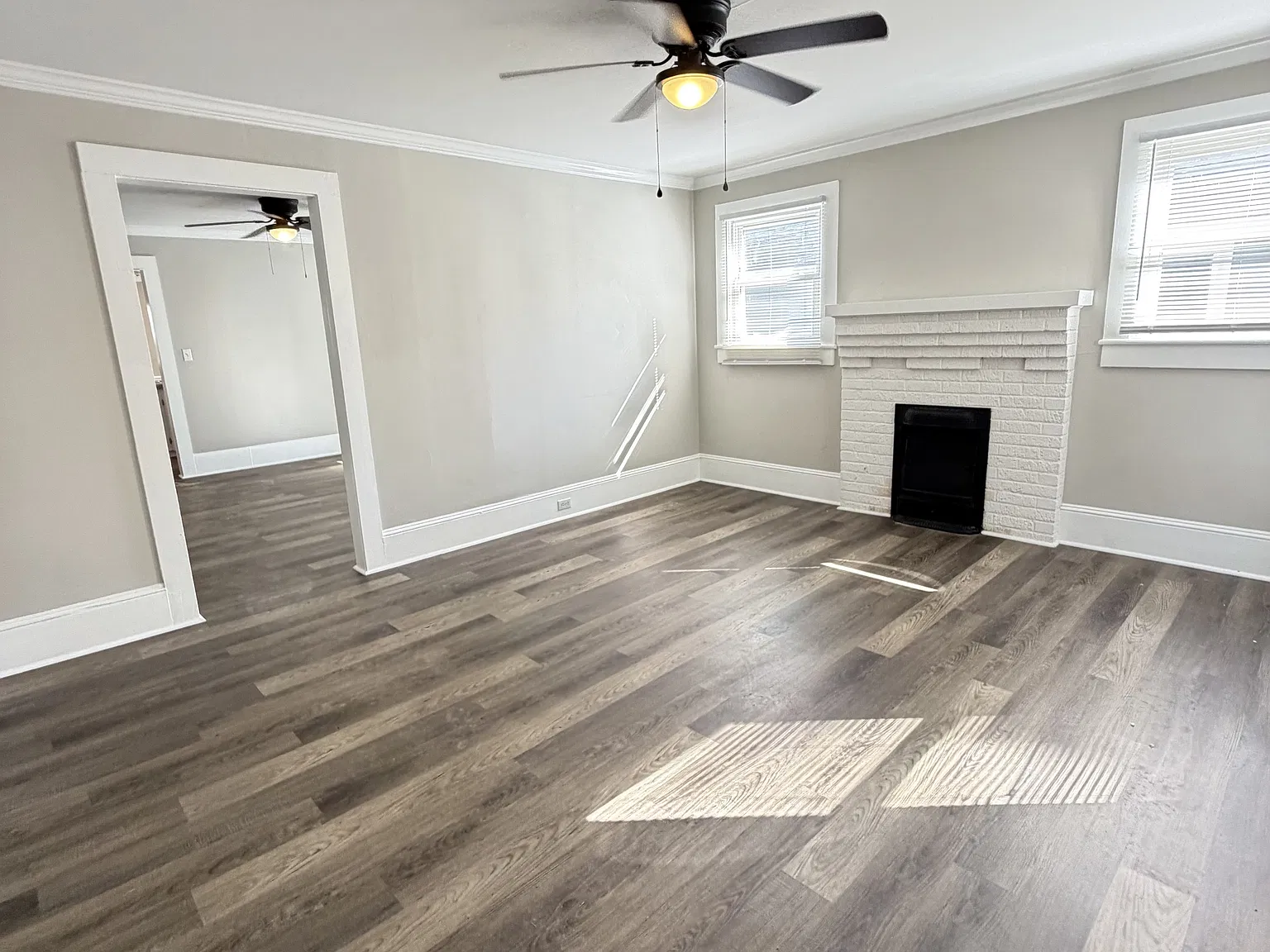 807 Klondale Avenue - 1 — Photo 3