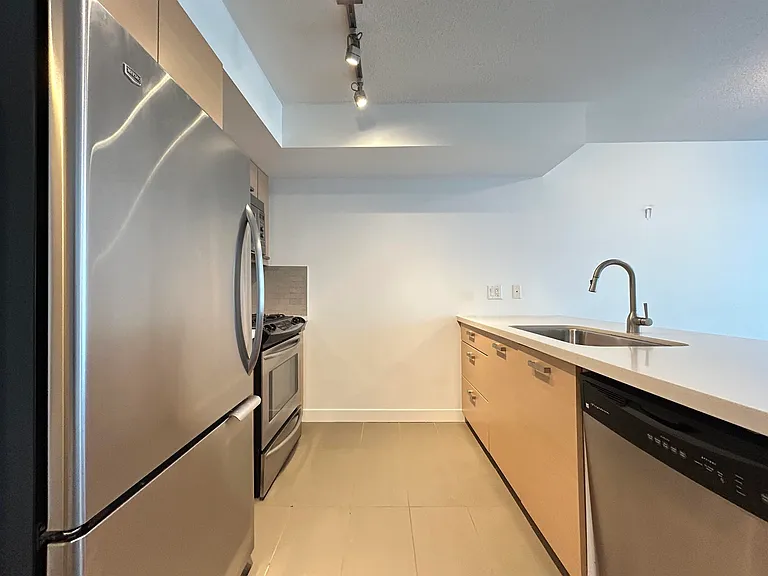 8033 Saba Rd #607 — Photo 6